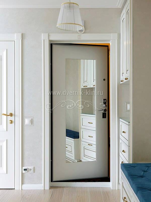 Vhodnaya Dver S Zerkalom Plyusy I Minusy