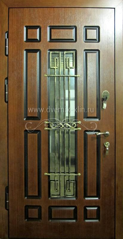 Vhodnaya Dver Massiv S Kovkoj Dk 43