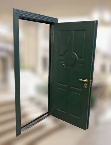 Дверь с МДФ шпон и окрасом по RAL