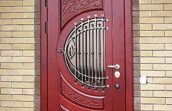 Элитные входные двери для загородного дома