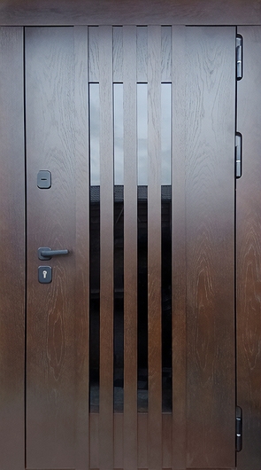 Входная термодверь с рейками, стеклом и отделкой МДФ со шпоном