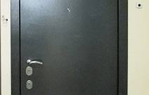 Как правильно выбрать входную металлическую дверь в квартиру